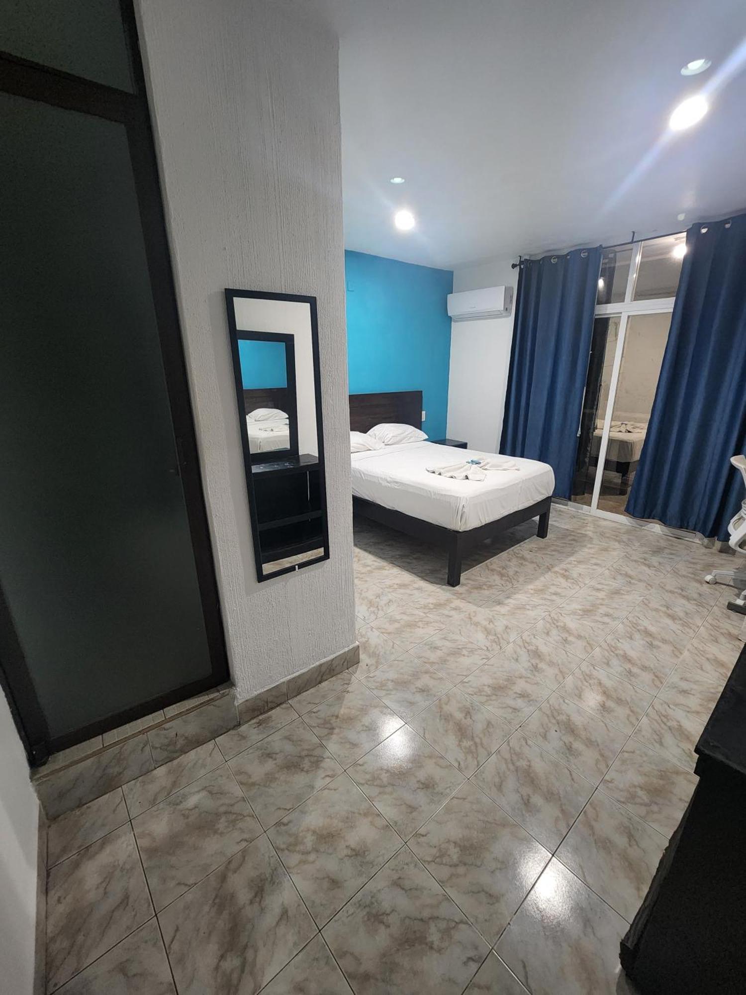Hotel Turquesa Playa del Carmen Zewnętrze zdjęcie