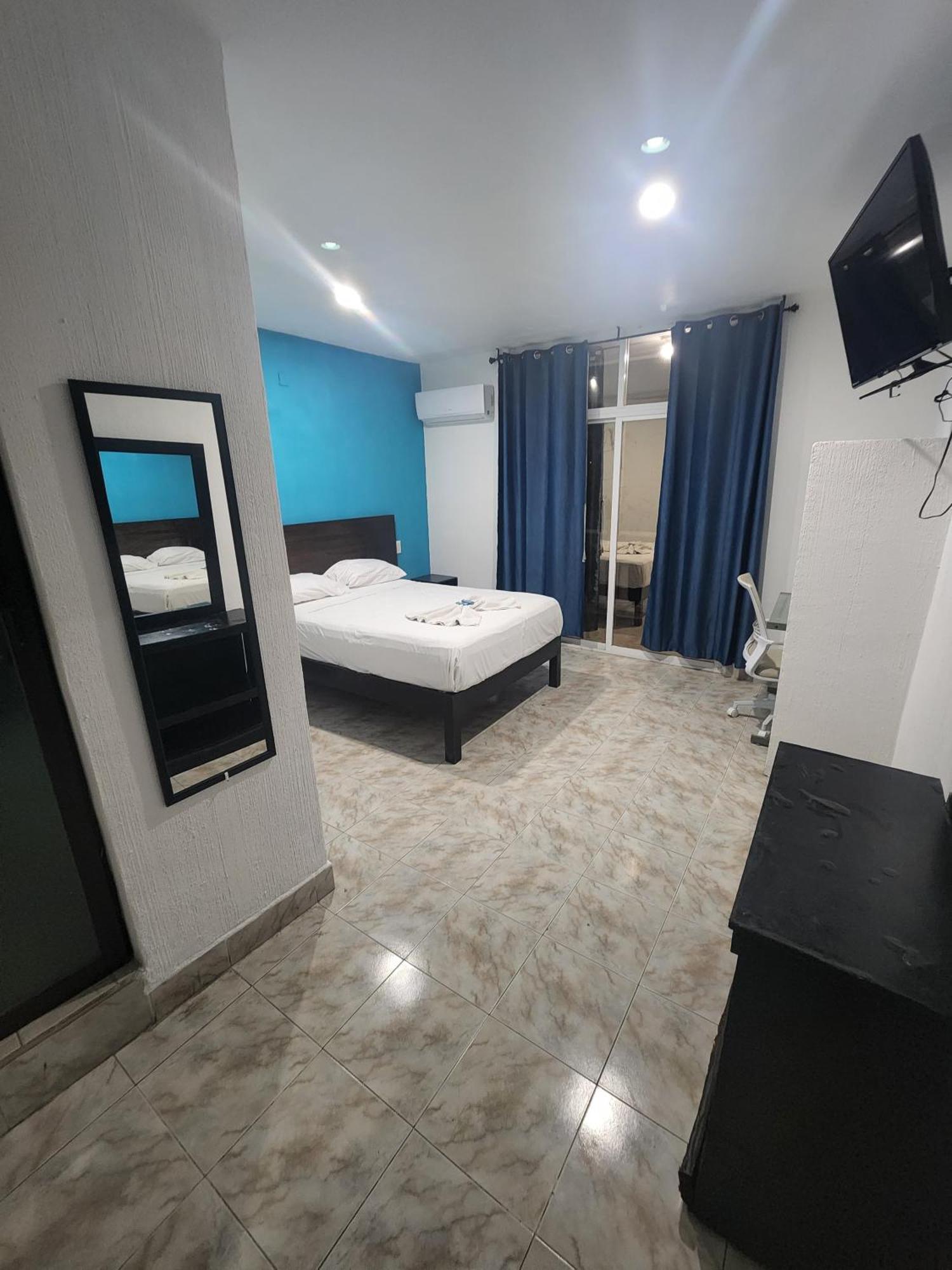 Hotel Turquesa Playa del Carmen Zewnętrze zdjęcie
